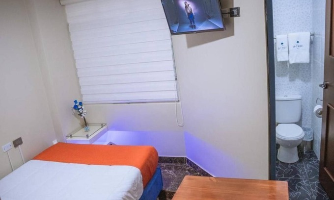 Santiago de Surco Apartment | Junior Suite 3