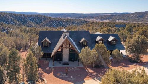 Orderville Cabin | Juniper Ridge Luxury Lodge East Zion & Bryce