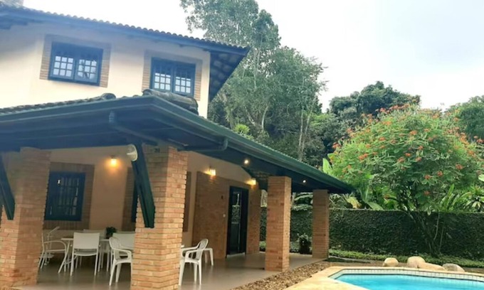 Sao Sebastiao House | Juréia S.Sebastião-Comfortable House with Pool 150m from the Beach-Exuberant Nature