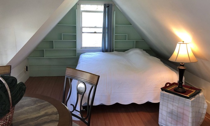 Downtown Juneau Apartment | Just 10 min Walk to Town