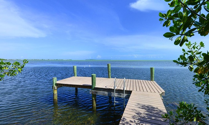 Cutthroat Harbor Estates House | Just 20 miles from Key West! Oceanfront, dockage, swimming pool