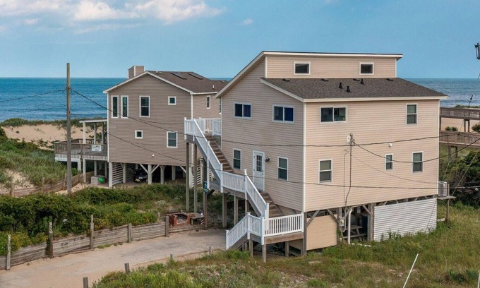 South Nags Head House | Just Beachy – Steps from Ocean, Hot Tub
