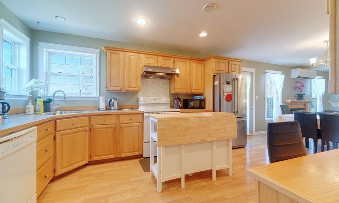 Charlottetown House | Just Like Home in Charlottetown Area