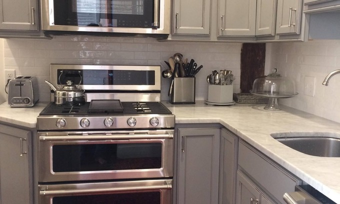 Historic Hill Condo | JUST LISTED! Circa 1758 1Bed/1Bath Premium Location Within Historic Hill