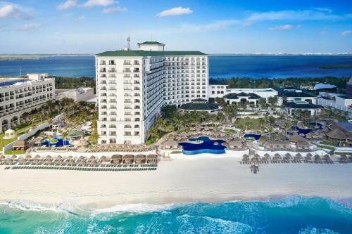 Zona Hotelera Resort | JW Marriott Cancun Resort & Spa