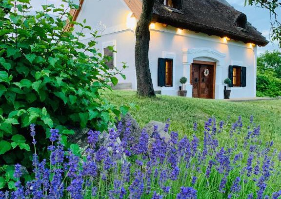 Koveskal House | Kál Kőve Vendégház és Bortéka
