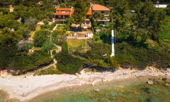 Kassandra House | K-Possidi Beachfront Villa by Halkidiki Villas