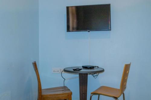 Moshi Hotel | K West lodge