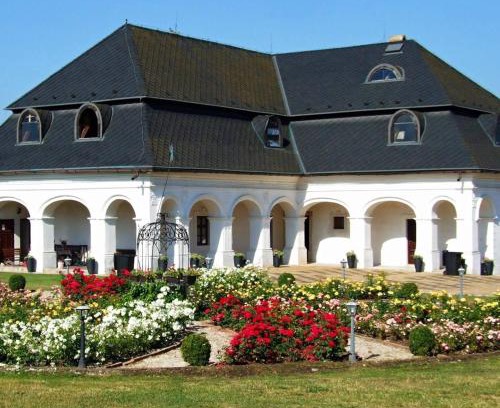Kostany nad Turcom House | Kaštieľ Košťany