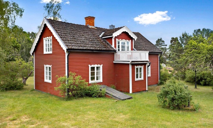 Hultsfred Municipality House | KAL472 Målilla - Virserumsvägen 28