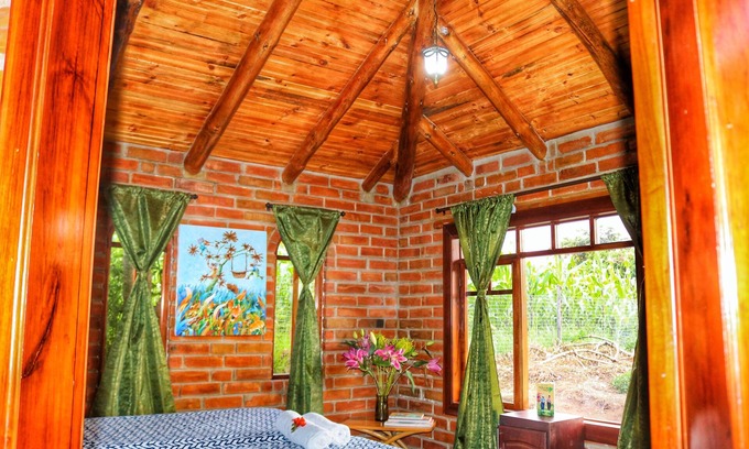 Cotacachi House | Kalera Lodge - Equator Face