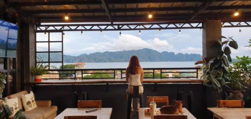 Coron Town Proper Bed & Breakfast | Kalis Viewpoint Lodge Coron