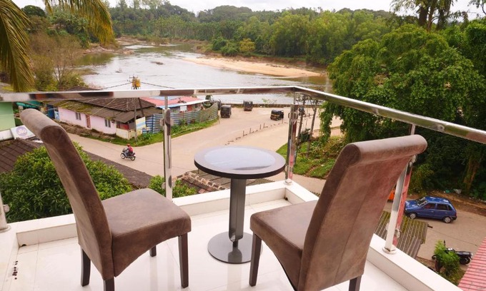 Sringeri Hotel | kalkulicomforts