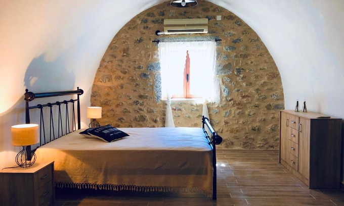 Alika Apartment | Kamares Stone House 1