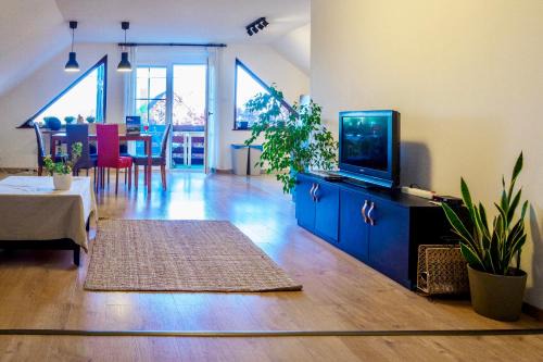 Zánka Apartment | Karádi apartman