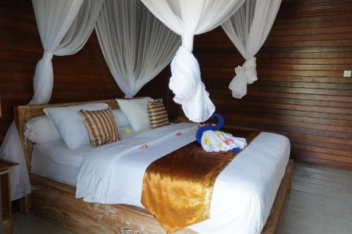 Ceningan Island Hotel | Karang Buncing Lembongan