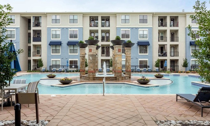 Frisco Apartment | Kasa | Family Friendly 2B + Steps to Stonebriar Mall | Frisco