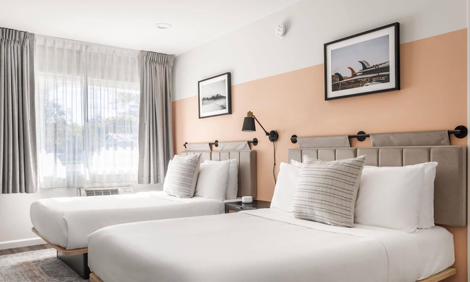Ventura Apartment | Kasa Palo Alto | Explore Silicon Valley with the Family