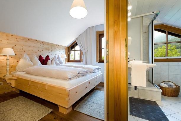 Hoetting Apartment | Kasperhof Appartements Innsbruck Top 1 - 5