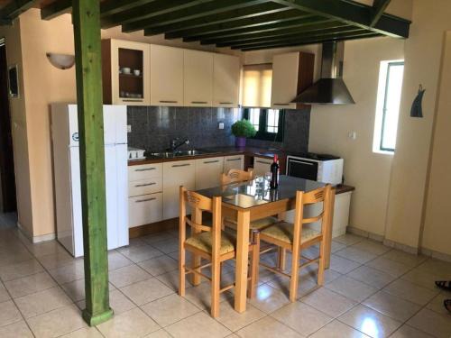 Nidri Apartment | KATOPODIS Apartments