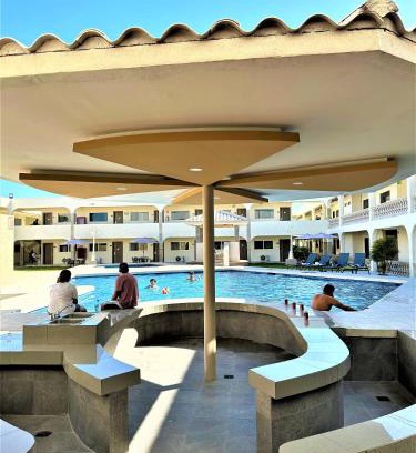 Meoqui Hotel | KAVIA MEOQUI HOTEL & SUITES
