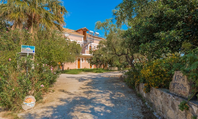 Psarou Hotel | Kavos Psarou Studios & Apartments