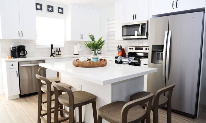 Monroe County House | Kawama G12 Upscale OceansideVilla with Marina 2/2