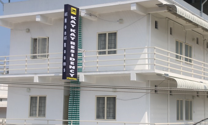 Kaloor Hotel | Kay Kay Residency