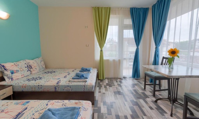 Kiten House | Kazlarov Guest House