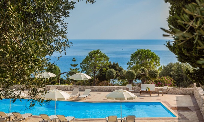 Mousata Apartment | Kefalonia, Lourdata studios (Eagle's Nest) with stunning sea view, swimming pool