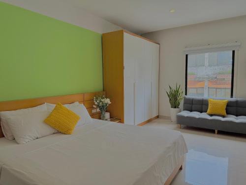 Trang Tien Apartment | Kem APT- Downtown- Quiet-18 Ngô Quyền