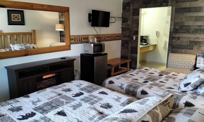 Ohiopyle Hotel | Kentuck | 1BR,1BA, Cabinesque Hotel in Ohiopyle
