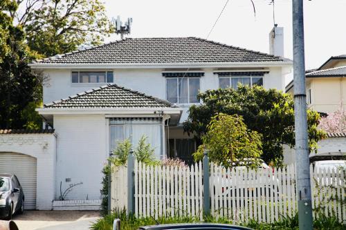Kew House | kew house