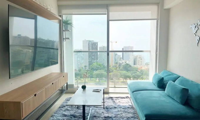 Barranco Apartment | Keyless 1BR | Ocean View | TV 65" | Peruvian 1609
