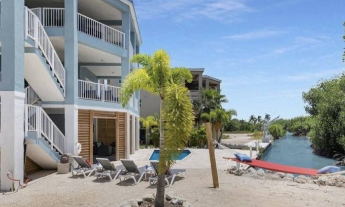 Cutthroat Harbor Estates House | Keys-y Livin only 20 minutes from Key West in the Florida Keys
