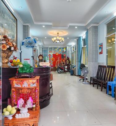 Ninh Kieu Hotel | Khách sạn Thu Nguyễn - NGAY BẾN NINH KIỀU