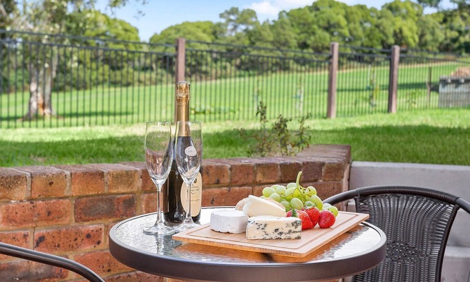 Kiama Downs Apartment | Kiama Downs Escape - Reserve View
