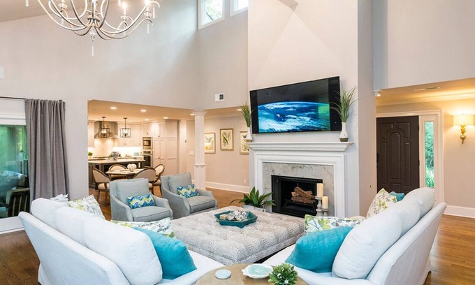 West Beach House | Kiawah Island, 5 Bdrs, 4 Bath, 3054 sf, golf course view, walk/bike to beach