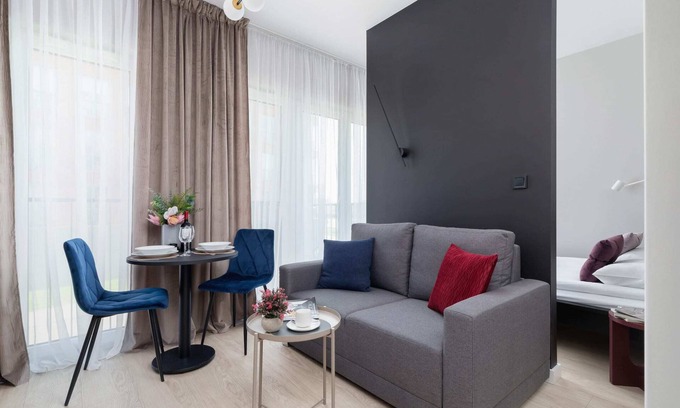 Podgorze Apartment | Kiełkowskiego 8 | Tasteful Studio | Desk