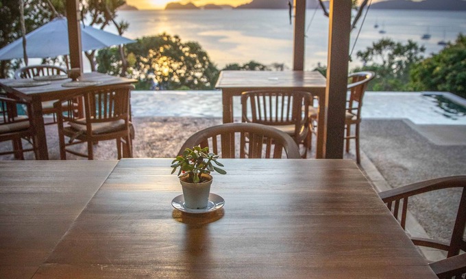 El Nido Resort | King Bed Suite with Balcony and Seaviews in El Nido