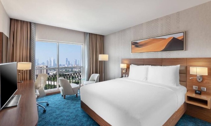 Jadaf Apartment | King Room Near Al Jaddaf Metro By Luxury Bookings