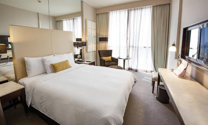 Abu Dhabi City Center Apartment | King Room Near Wahda Mall And Al Nahyan Stadium