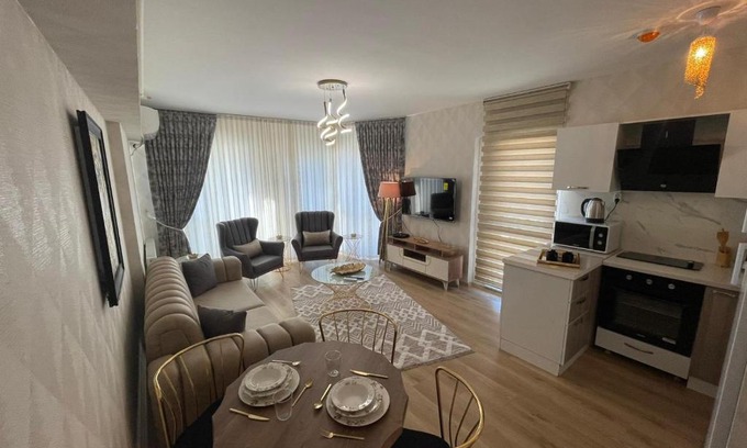 Esenyurt Apartment | King Suite ZG5