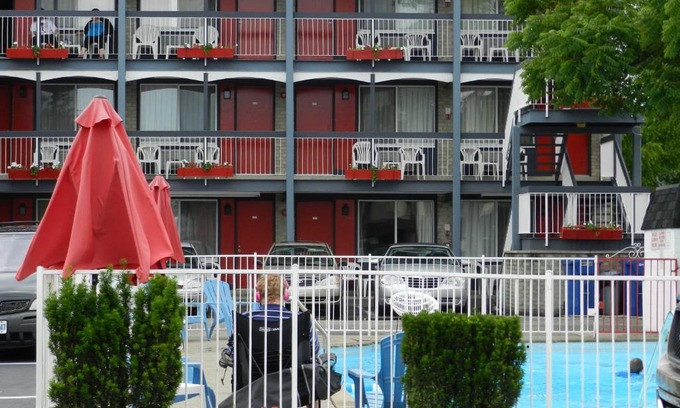 Niagara Falls Hotel | Kings Inn Near the Falls