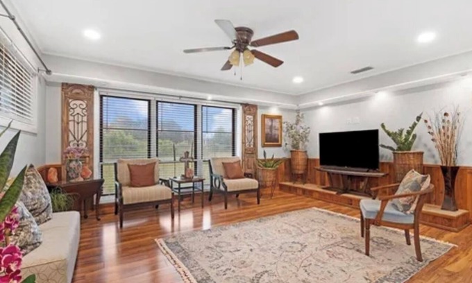 Kilgore House | Kirk’s Kilgore Kottage - 3 bedrooms, 2 bath House