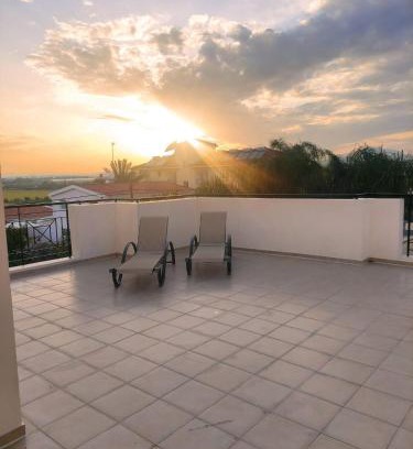 Kiti Apartment | Kiti 2 bedroom Penthouse