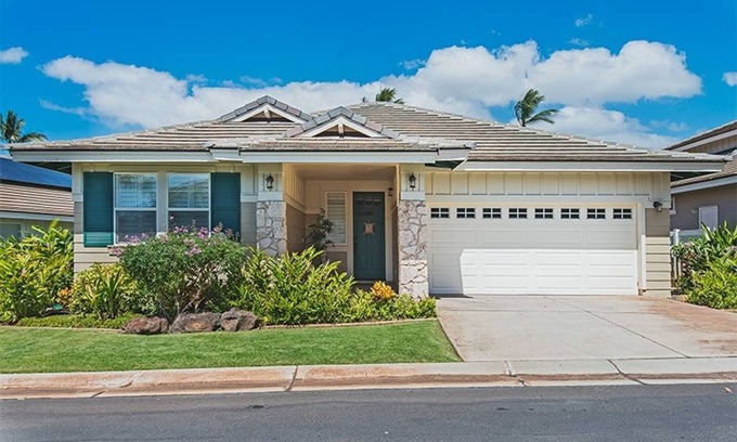 Ko Olina House | Ko'Olina, a Luxurious and Private House on the Golf Course and Across the Beach