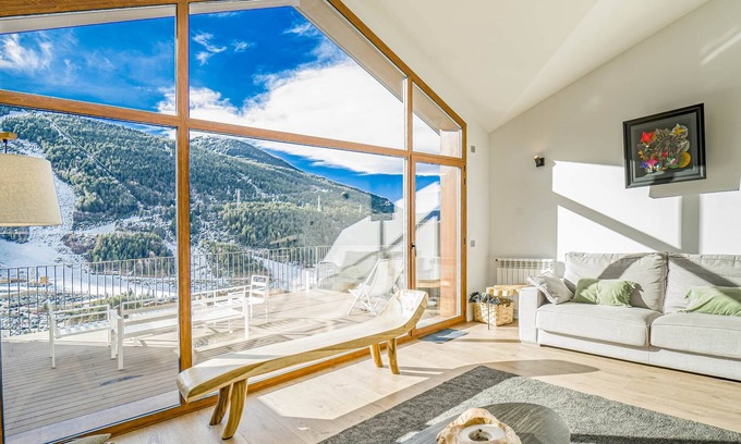 El Tarter Ski Chalet | KOKONO Ski Chalet Andorra, El Tarter