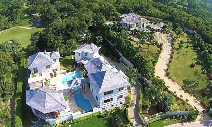 Tryall Villa | Kolibri Villa Luxury Fully Staffed 5 Bedroom Villa with Ocean Views