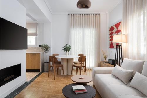 Kolonaki Apartment | Kolonaki Athena Residence by Fineline Studio